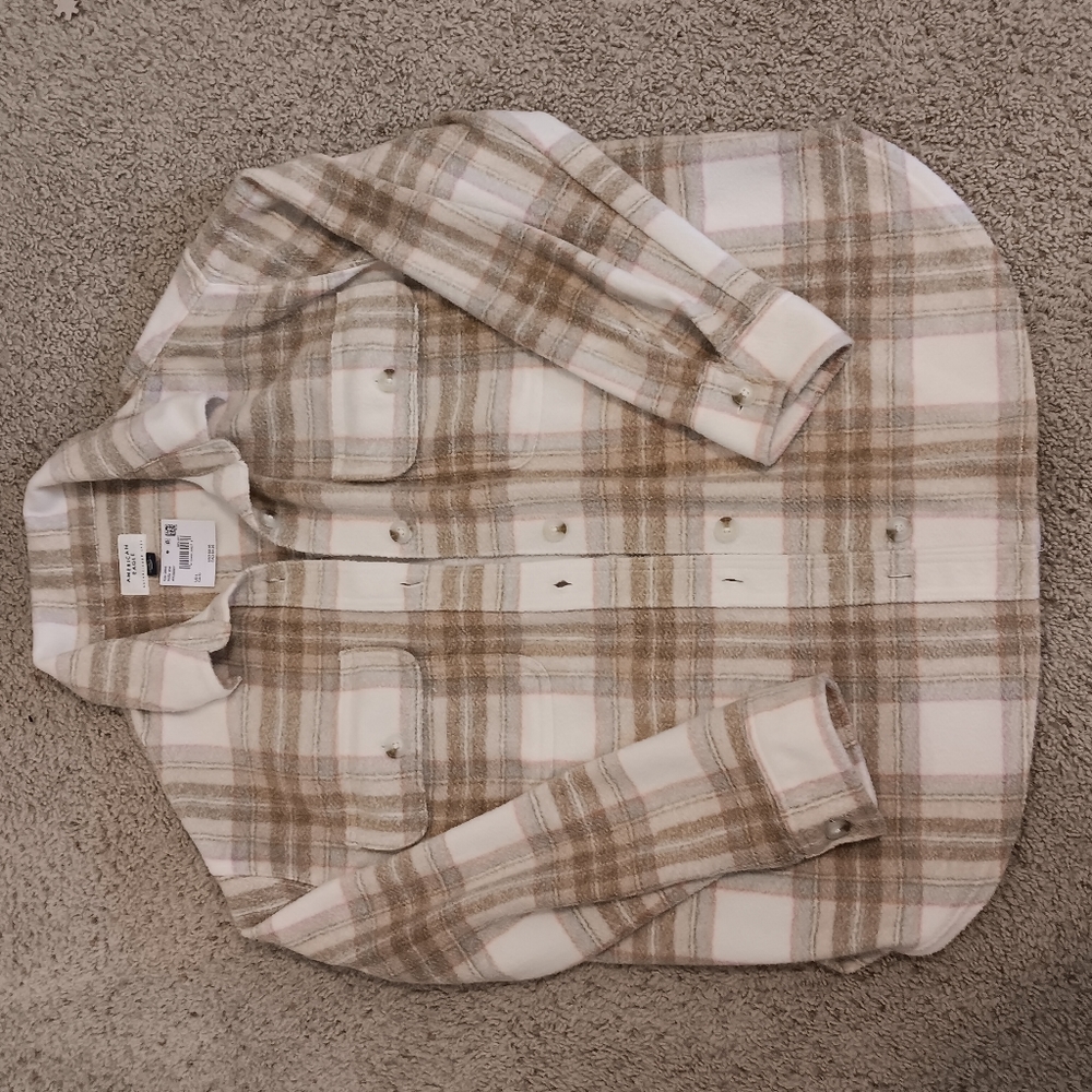 Women's American Eagle Large Button Down Flannel